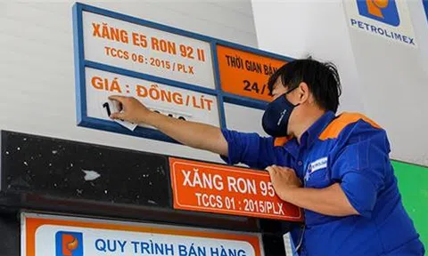 Giá xăng dầu tiếp tục tăng hơn 500 đồng/lít từ ngày 25/9